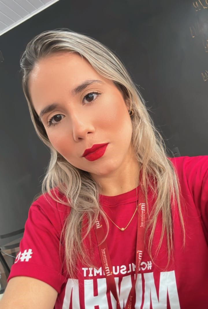 Team member: Maria Clara