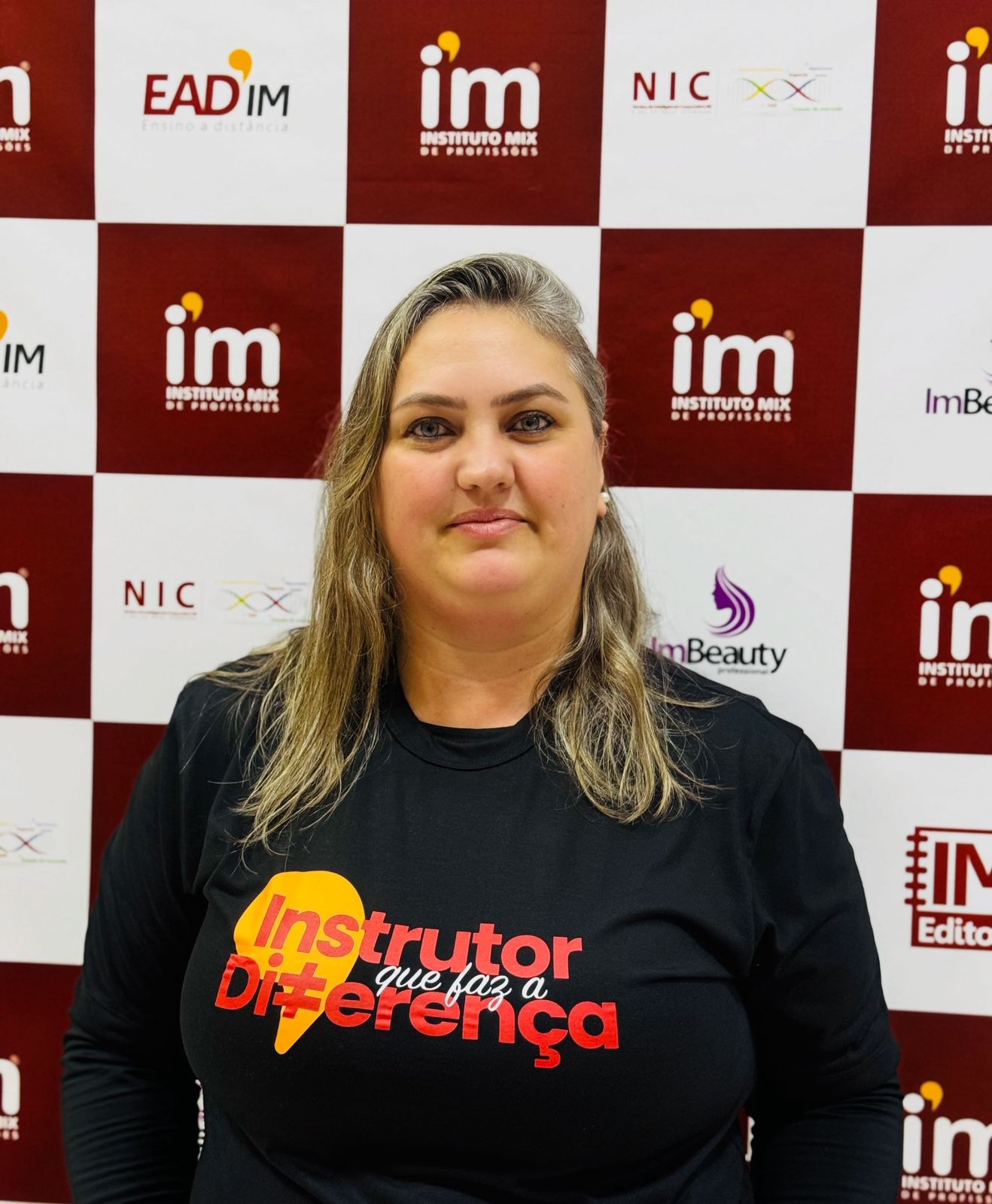 Team member: Profª Glausea